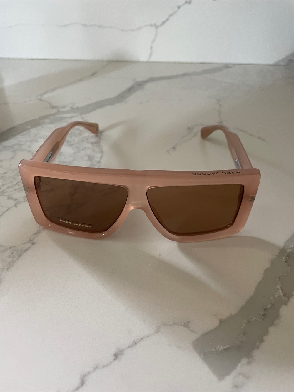 Marc Jacobs Pale Pink Rectangular Shield Sunglasses - Picture 10 of 10